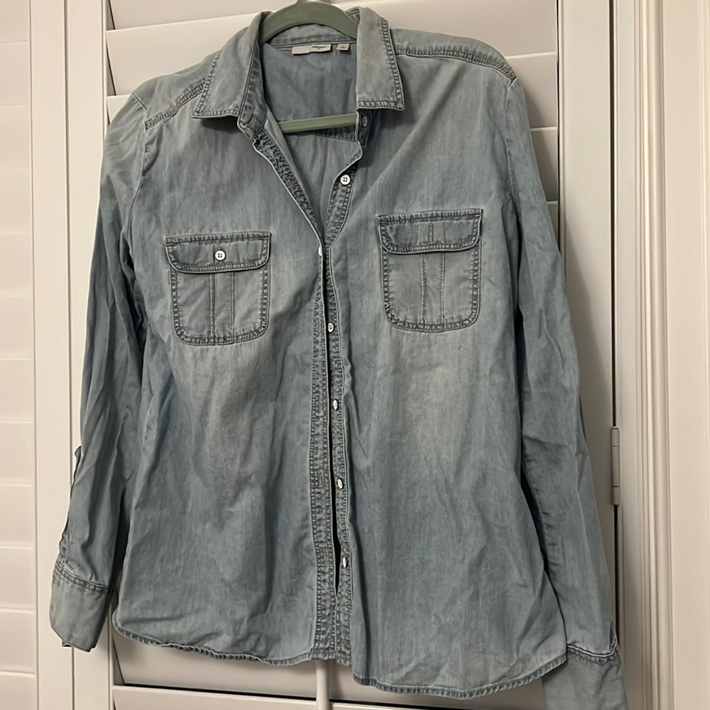 Halogen Light Wash Denim Shirt Large